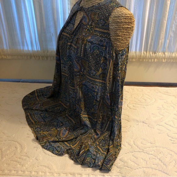 Gorgeous Umgee Tank - Picture 3 of 8